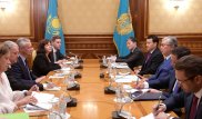 Токаев передал привет Макрону