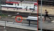 В Германии мигрант толкнул под скоростной поезд мать с ребенком