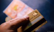 Банковские карты для получения 100 тысяч тенге раздают арысцам