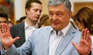 На Порошенко завели три уголовных дела из-за поездки на Мальдивы