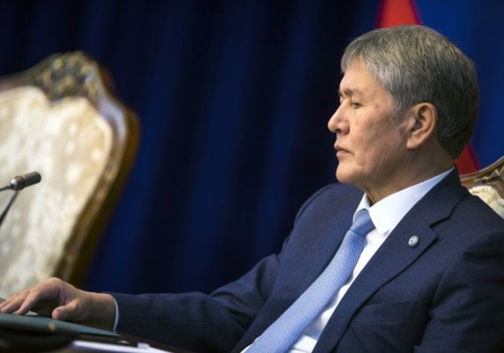 Власти Кыргызстана начали переговоры с представителями Атамбаева