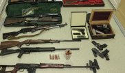 В доме Атамбаева нашли арсенал оружия