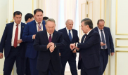 Сверили часы. Архивное фото Назарбаева появилось в Сети