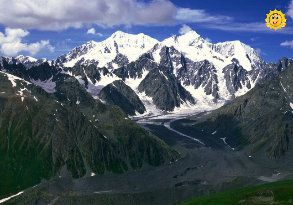 Гора Белуха. Фото с сайта Yk-news.kz