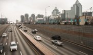 На Аль-Фараби и ВОАД нужна скорость 90 километров в час - эксперт