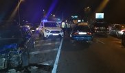 Заклинило педаль газа: 6 машин столкнулись в Алматы