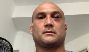 Экс-чемпиона UFC нокаутировали в уличной драке