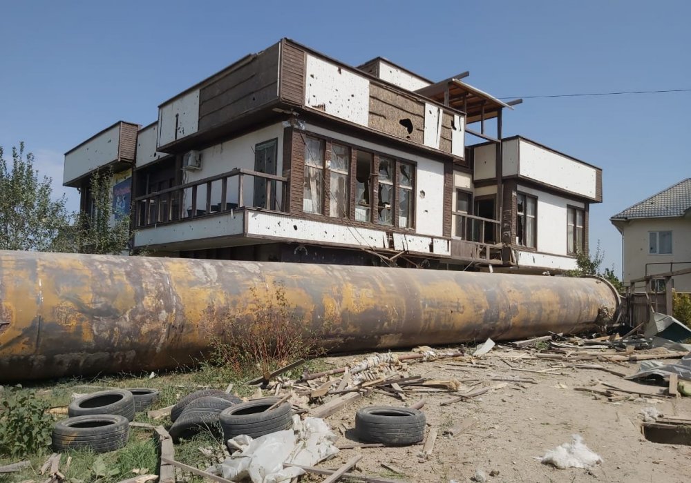 Взрыв прогремел в Алматинской области. Погиб один человек