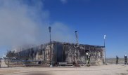 14 жилых контейнеров загорелись на месторождении в Мангистау