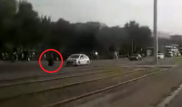 Полицейские сбили женщину в Алматы. В Сети появилось видео