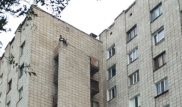 Час на краю балкона провел расстроенный ссорой с девушкой павлодарец
