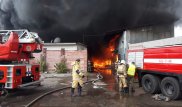 Барахолка горит в Алматы