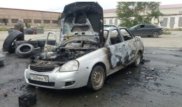 Авто с ребенком внутри загорелось в Костанайской области