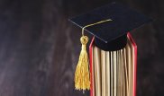 Студенты-иностранцы смогут оставаться в Британии на 2 года после учебы