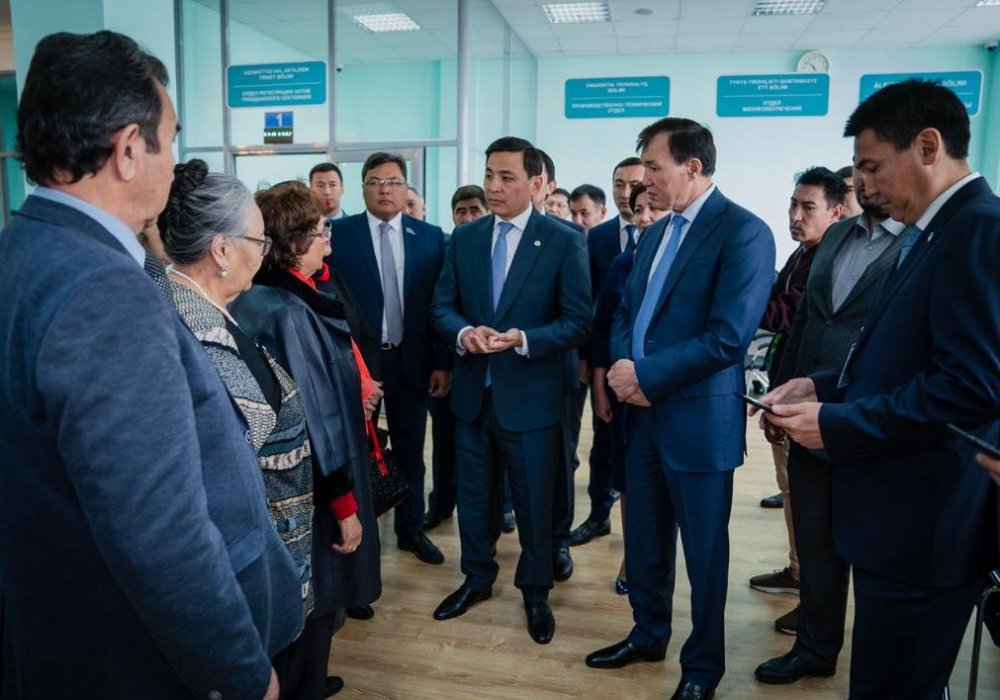 Открытие Open Akimat: Кульгинов и Шпекбаев провели прием граждан