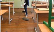 Не вижу ничего плохого - Абаев о мытье полов школьниками