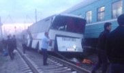 "Люди сидели в автобусе до конца": Очевидец о страшной аварии с участием поезда