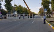 Полицейский разбил жезл об авто в Уральске. Инцидент попал на видео