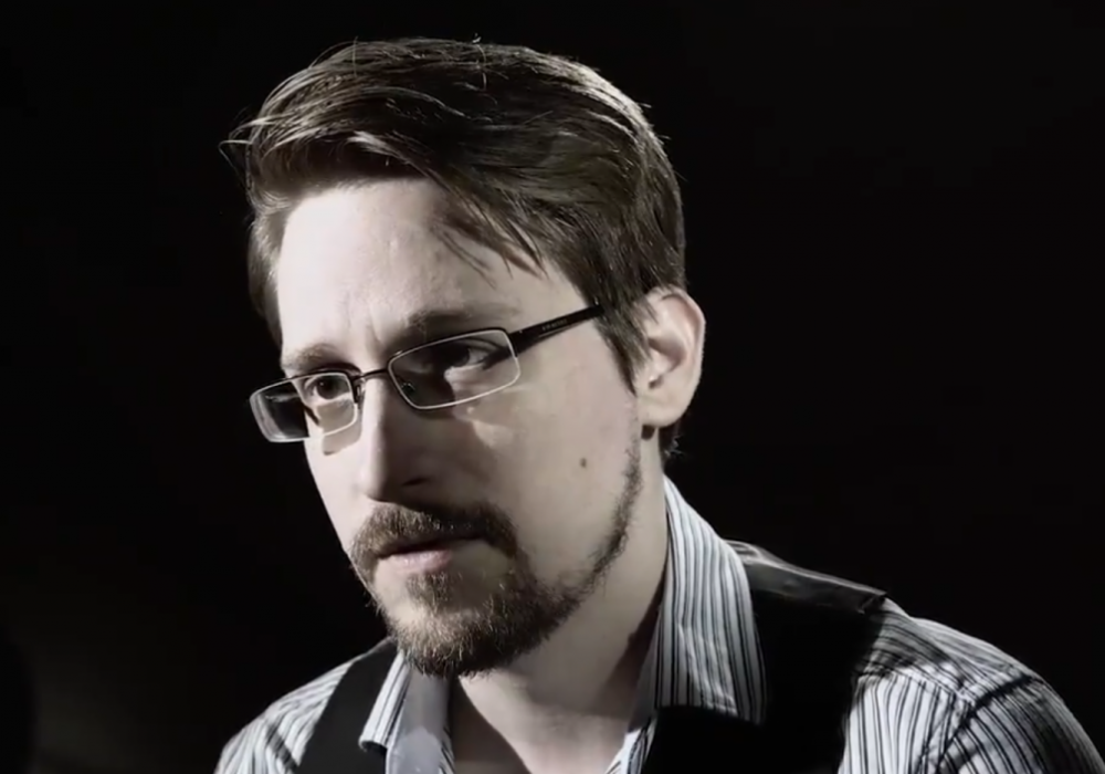 Кадр из видео twitter.com/Snowden