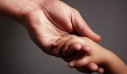 В Башкирии мальчик 5 дней провел в квартире рядом с телом матери