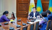 "В чате нас заставляли выходить на площадь" - стоящие в очереди на жилье астанчане
