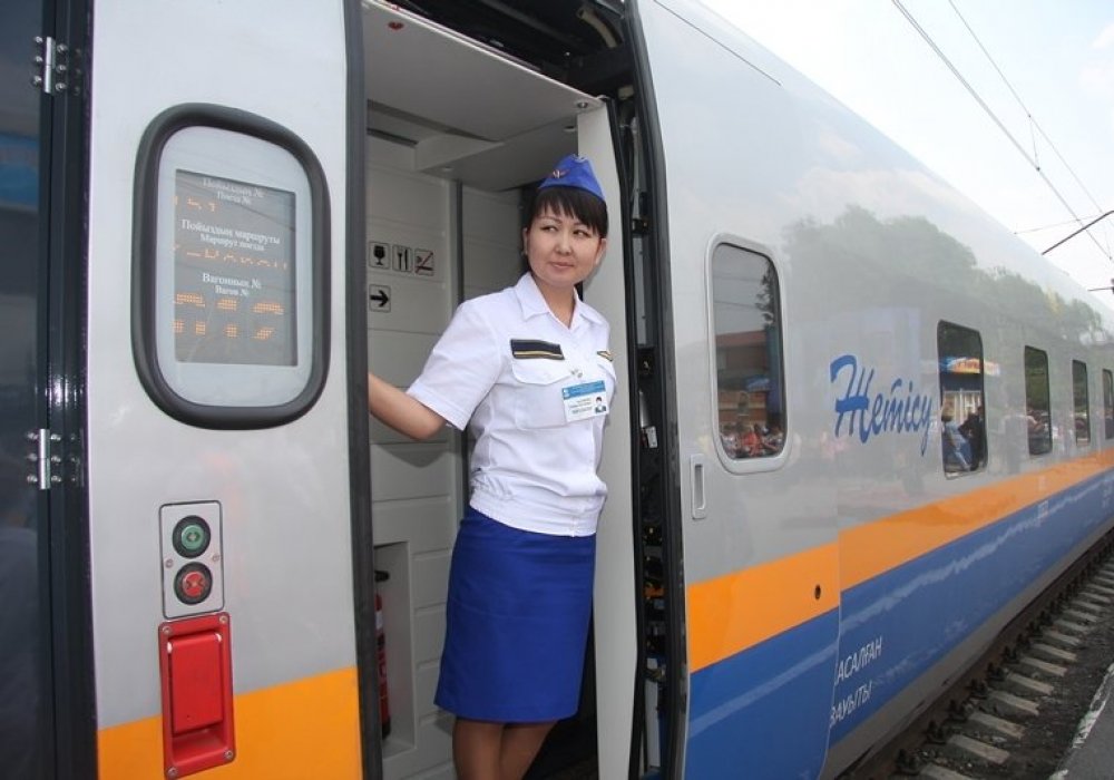 В Казахстане повысили цены на железнодорожные билеты