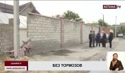 Подросток угнал машину и сбил трех детей в Шымкенте