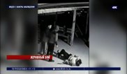 Экс-сотрудники ДГД избили хозяйку кафе в Актюбинской области