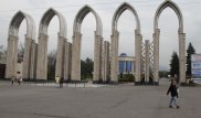 Вернуть въезды в "Атакент" просят предприниматели Алматы