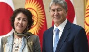 Фото супруги Атамбаева в маршрутке вызвало обсуждения в Сети