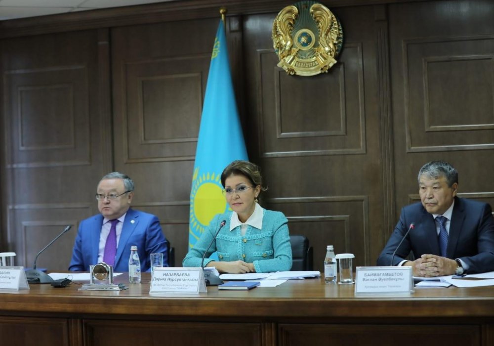 Нужно избавляться от формализма в работе с населением - Дарига Назарбаева