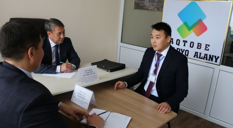 "Прозрачные кабинеты" для приема граждан появились еще в двух районах Актюбинской области