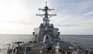 Американский эсминец с ракетами вошел в Черное море