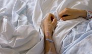 Девятые сутки врачи борются за жизнь женщины, которую поджег муж