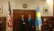 Бахыт Султанов предложил США казахстанские товары почти на миллиард долларов