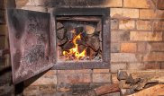 Женщина и ребенок насмерть отравились угарным газом в Макинске