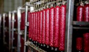 В казахстанской халяльной продукции обнаружили ДНК свиньи