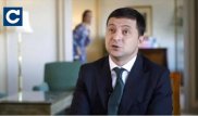 "Подглядывающая" за Зеленским женщина рассмешила пользователей Сети