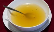Диетолог развеяла миф о пользе куриного бульона