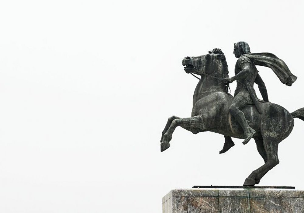 Памятник Александру Македонскому на набережной в Салониках. Фото ©РИА Новости