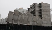 Почему недостроенный дом валили ночью, объяснили в Нур-Султане