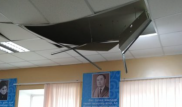 Обрушение потолка в ЕНУ: в министерстве рассказали о судьбе педагога