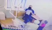 Жестокое обращение врача с ребенком в Актау попало на видео
