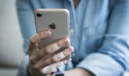 Владельцев старых iPhone предупредили о начинающихся с понедельника проблемах