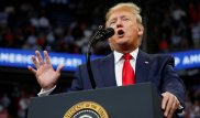 Более половины американцев поддерживают импичмент Трампа - опрос