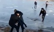 Двое детей провалились под лед и умерли в Костанайской области