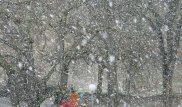 Метель и гололед ожидаются в Казахстане
