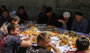 "Қабірде ақша таратпау, кредитке ас бермеу". Ысырыпты жою туралы қаулыда не жазылған?