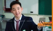 Кирпич из пластиковых отходов создал школьник из Атырау
