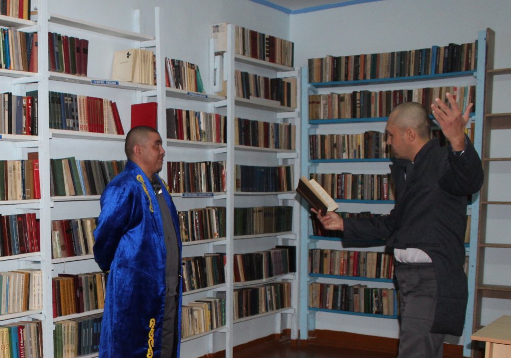 Абай и Пушкин встретились в стенах колонии строгого режима в Павлодаре